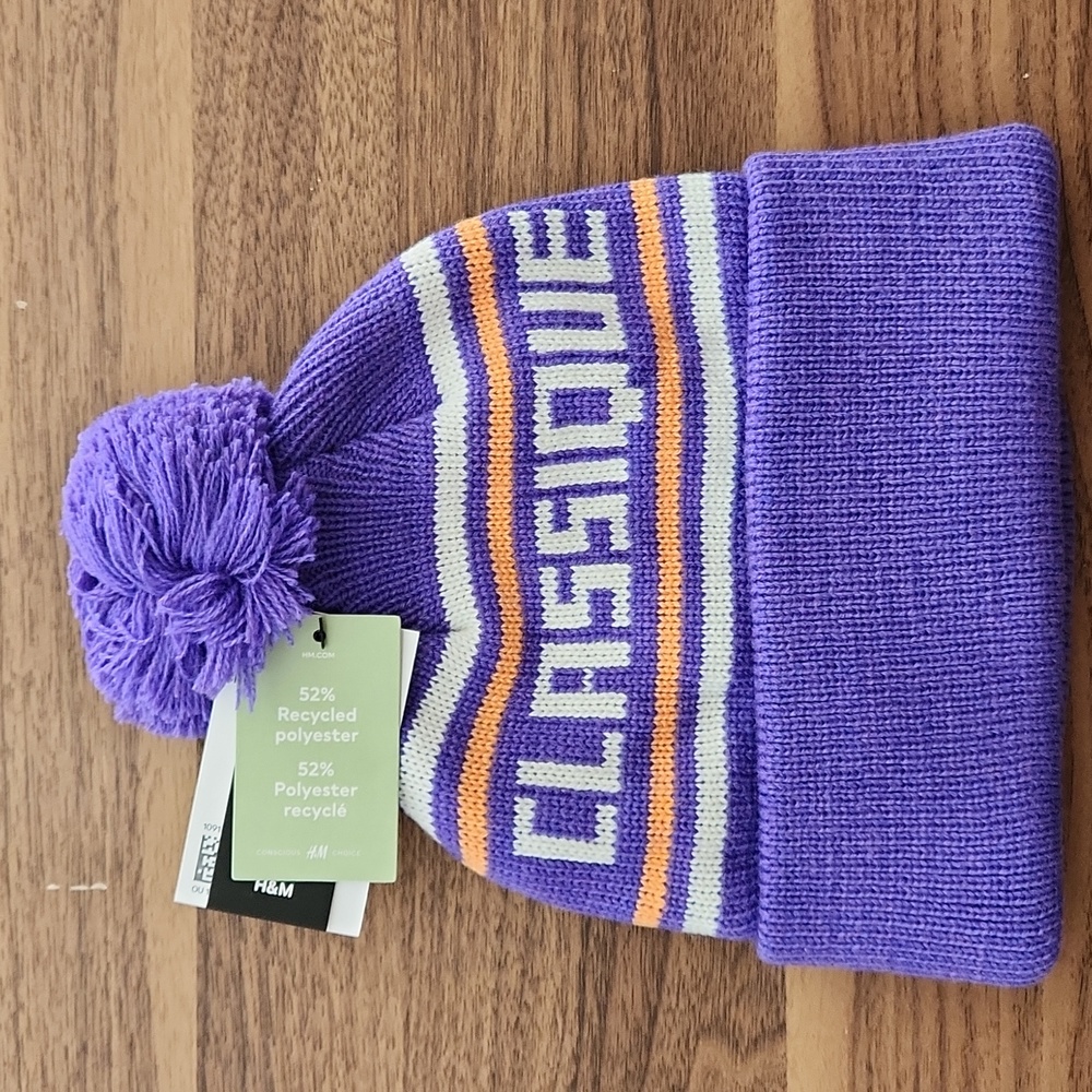 H&M Rib-Knit PomPom Beanie Hat